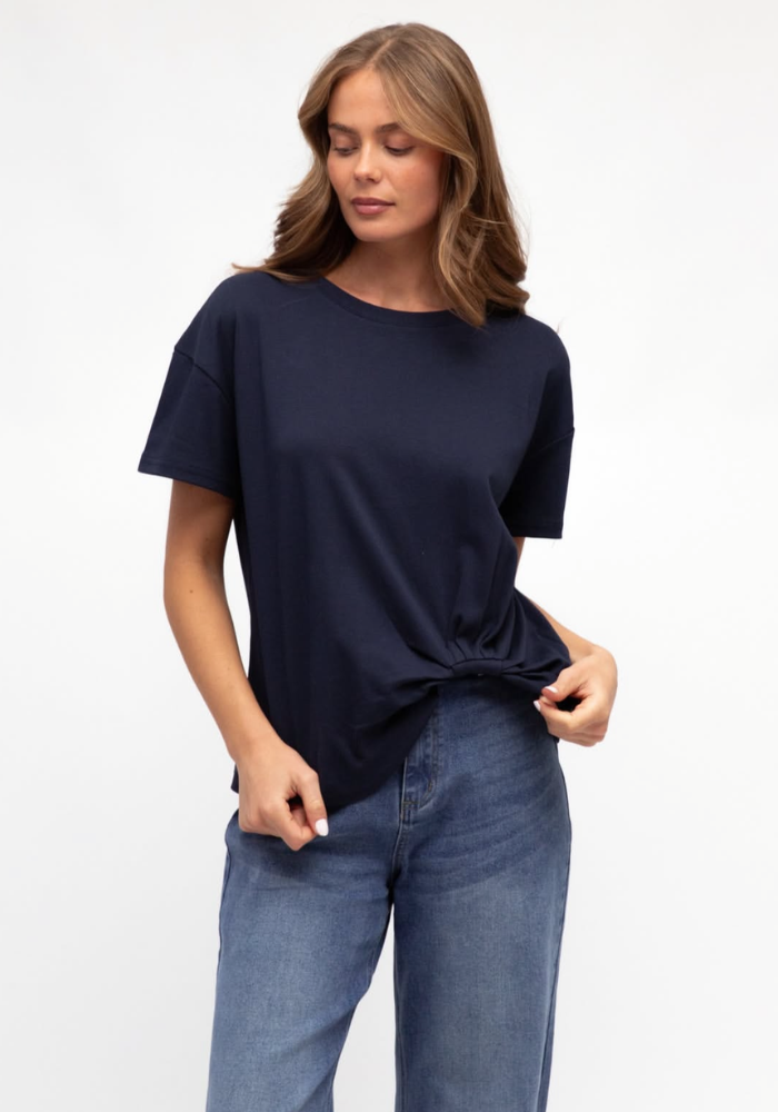 Load image into Gallery viewer, JESSIE EASY TUCK TEE - NAVY
