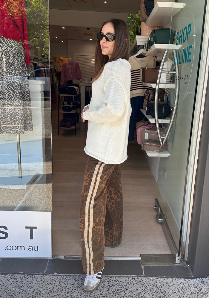Load image into Gallery viewer, ROMY RACER JEANS - DARK LEOPARD