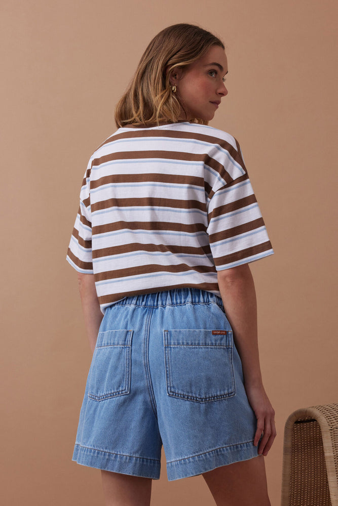 Load image into Gallery viewer, CERES LIFE DARCY RELAXED EVERYDAY SHORT - MID WASH BLUE