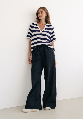 VICTORIA COLLARED KNIT - NAVY & WHITE