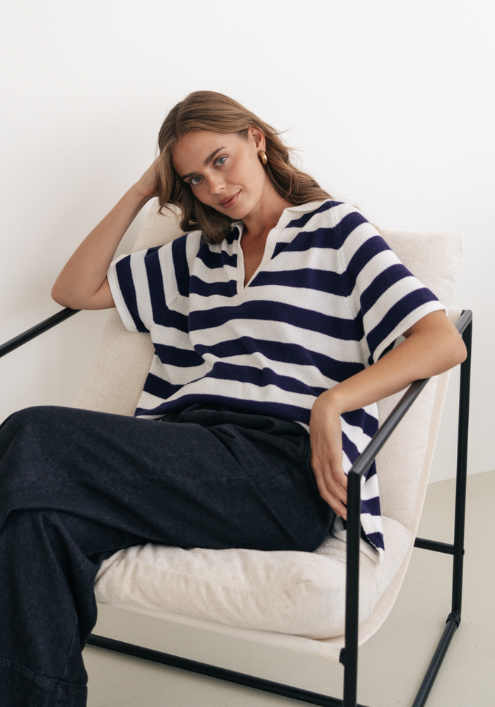 Load image into Gallery viewer, VICTORIA COLLARED KNIT - NAVY & WHITE