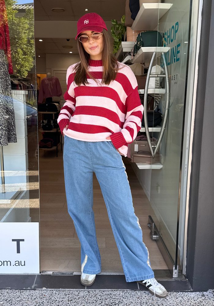 Load image into Gallery viewer, ROMY RACER JEANS - LIGHT DENIM