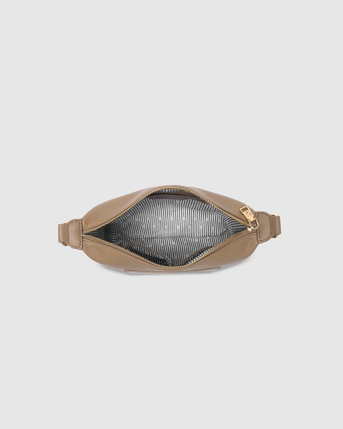 Load image into Gallery viewer, LOUENHIDE HAVANNA CROSSBODY BAG - MOCHA
