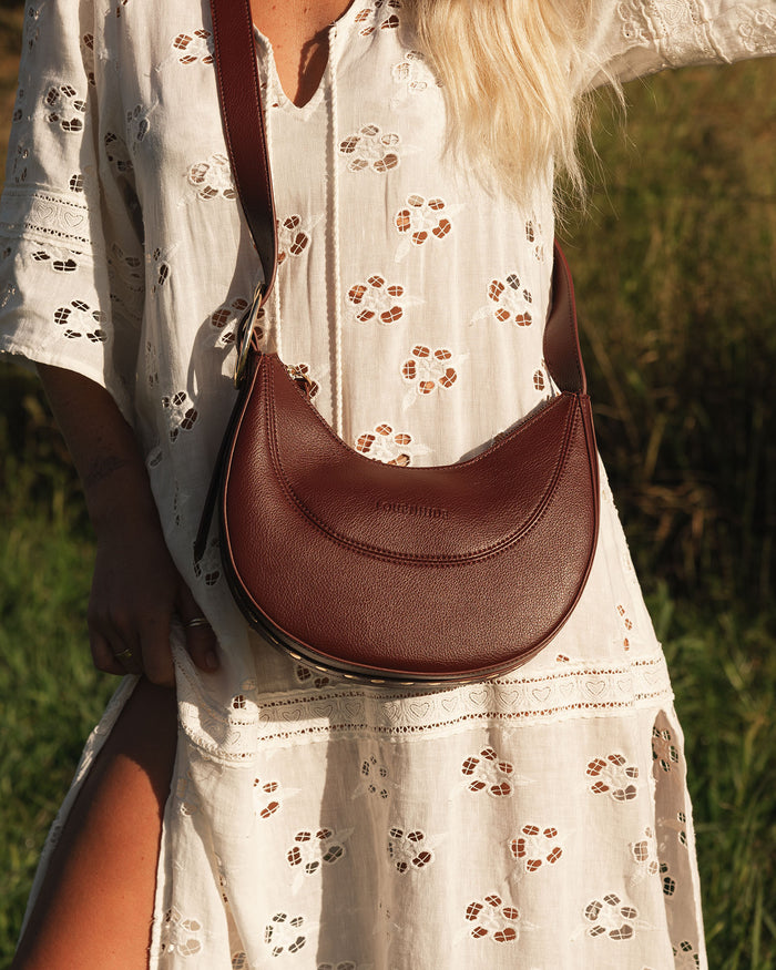 Load image into Gallery viewer, LOUENHIDE LANE CROSSBODY BAG - BURGUNDY