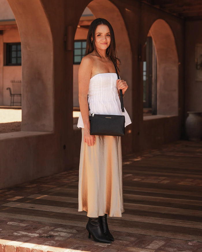 Load image into Gallery viewer, LOUENHIDE MILLIE CROSSBODY BAG - BLACK