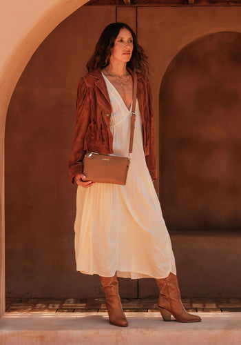 LOUENHIDE MILLIE CROSSBODY BAG - CARAMEL