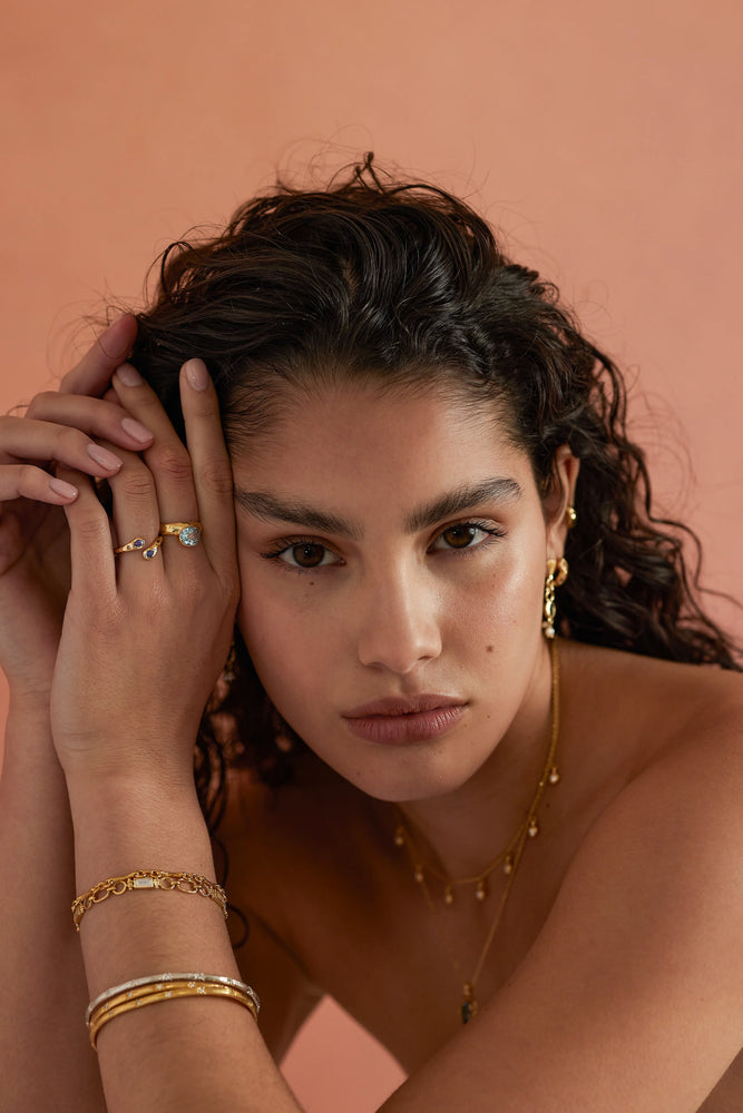 Load image into Gallery viewer, TONI MAY RUE BRACELET- GOLD