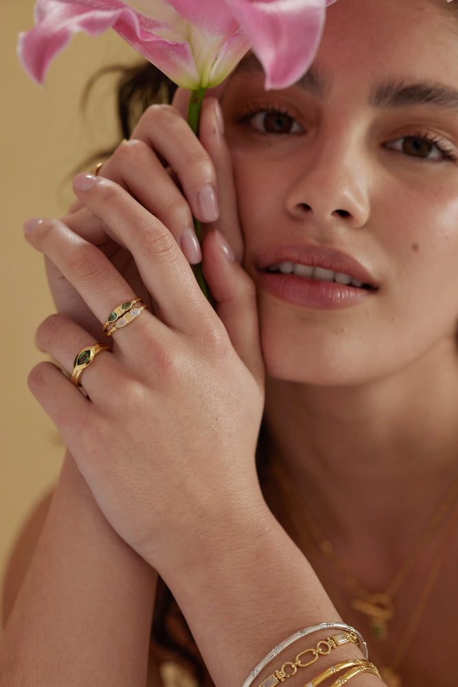 Load image into Gallery viewer, TONI MAY EDEN RING - APATITE/GOLD