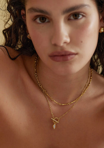 TONI MAY RUE NECKLACE - GOLD