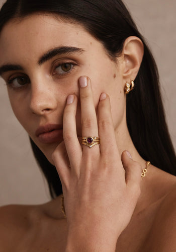 TONI MAY CROWN STACKER RING - GOLD