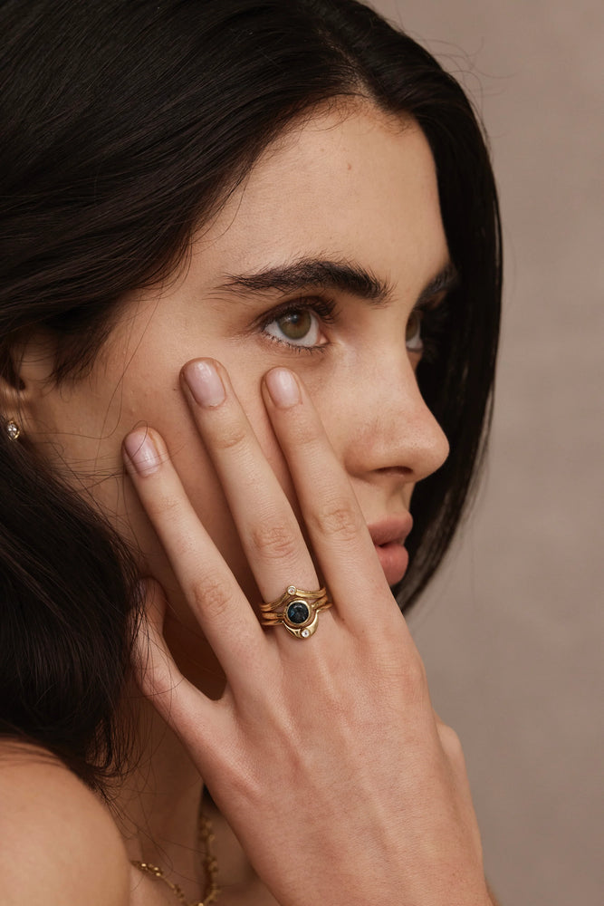 Load image into Gallery viewer, TONI MAY CROWN STACKER RING - GOLD