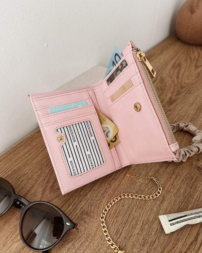 Load image into Gallery viewer, LOUENHIDE BLONDIE WALLET - DUSTY PINK
