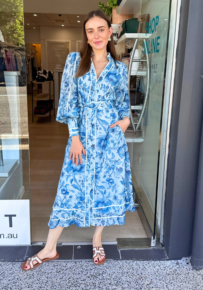 Load image into Gallery viewer, NYLA MIDI DRESS - BLUE FLORAL