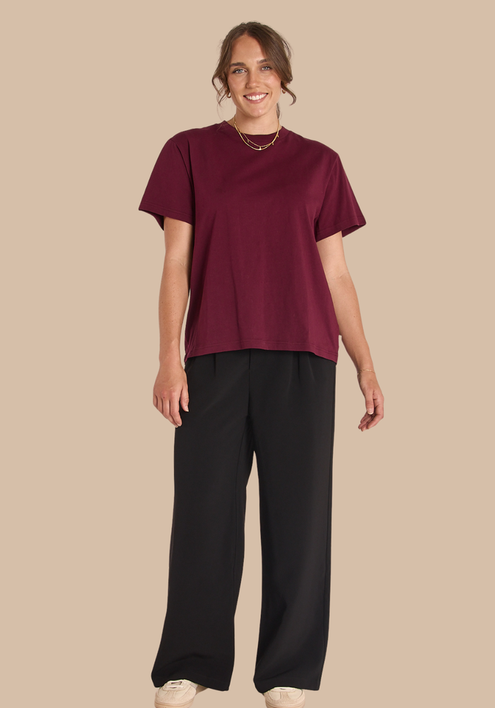 Load image into Gallery viewer, FEATHER + NOISE CARTER TEE - BURGUNDY