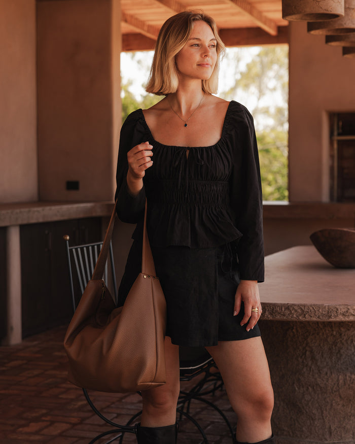 Load image into Gallery viewer, LOUENHIDE MORGAN SHOULDER BAG - CARAMEL