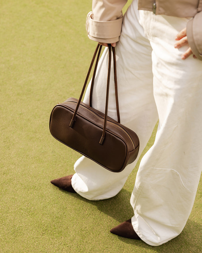 Load image into Gallery viewer, LOUENHIDE CAMILLA SHOULDER BAG - CHOCOLATE