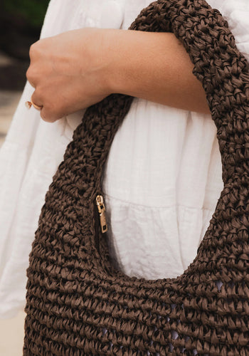 LOUENHIDE NELLIE SHOULDER BAG - CHOCOLATE RAFFIA