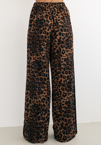 NOIR JOGGERS - LEOPARD
