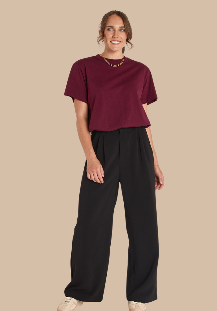 Load image into Gallery viewer, FEATHER + NOISE CARTER TEE - BURGUNDY