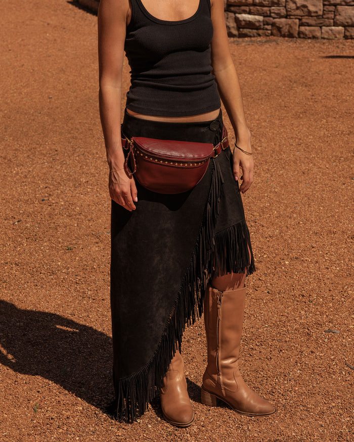 Load image into Gallery viewer, LOUENHIDE CASSIDY BELT BAG - BURGUNDY