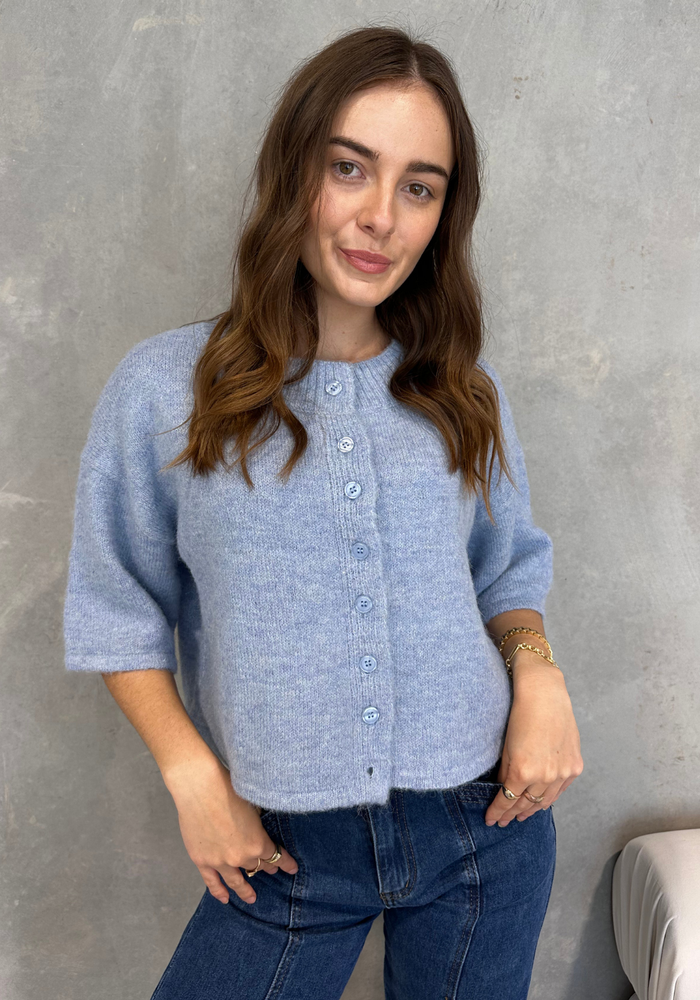Load image into Gallery viewer, DAISY CROPPED CARDIGAN - BLUE