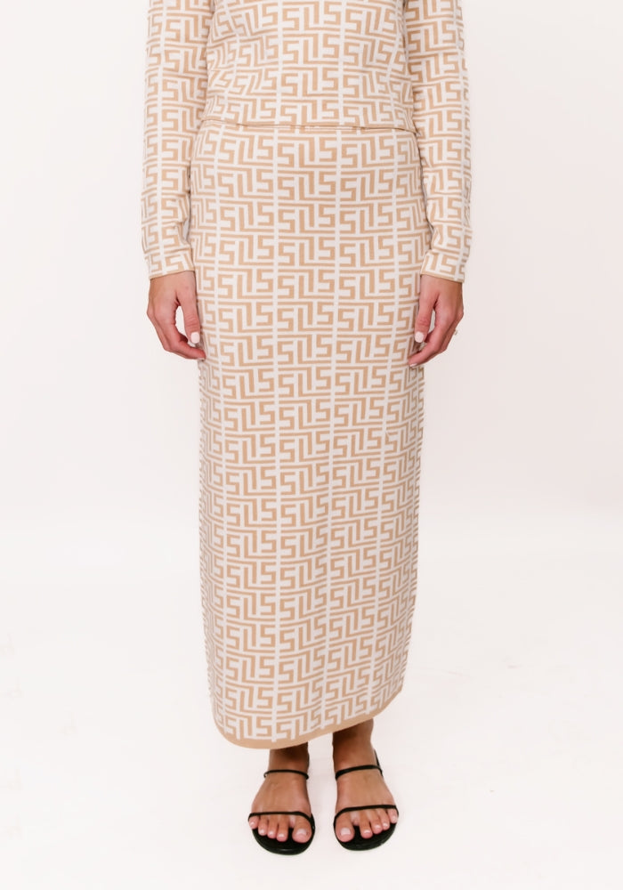 Load image into Gallery viewer, SADIE KNIT SKIRT - BEIGE &amp; WHITE PRINT