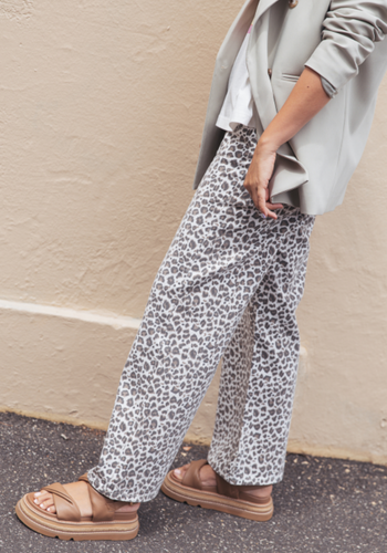 FEATHER & NOISE CASSIE WIDE LEG JEAN - LEOPARD