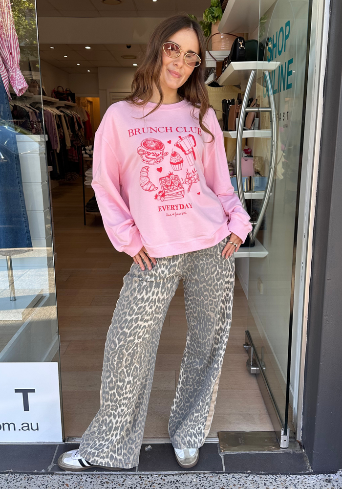 Load image into Gallery viewer, BRUNCH CLUB SLOUCHY CREW NECK - PINK
