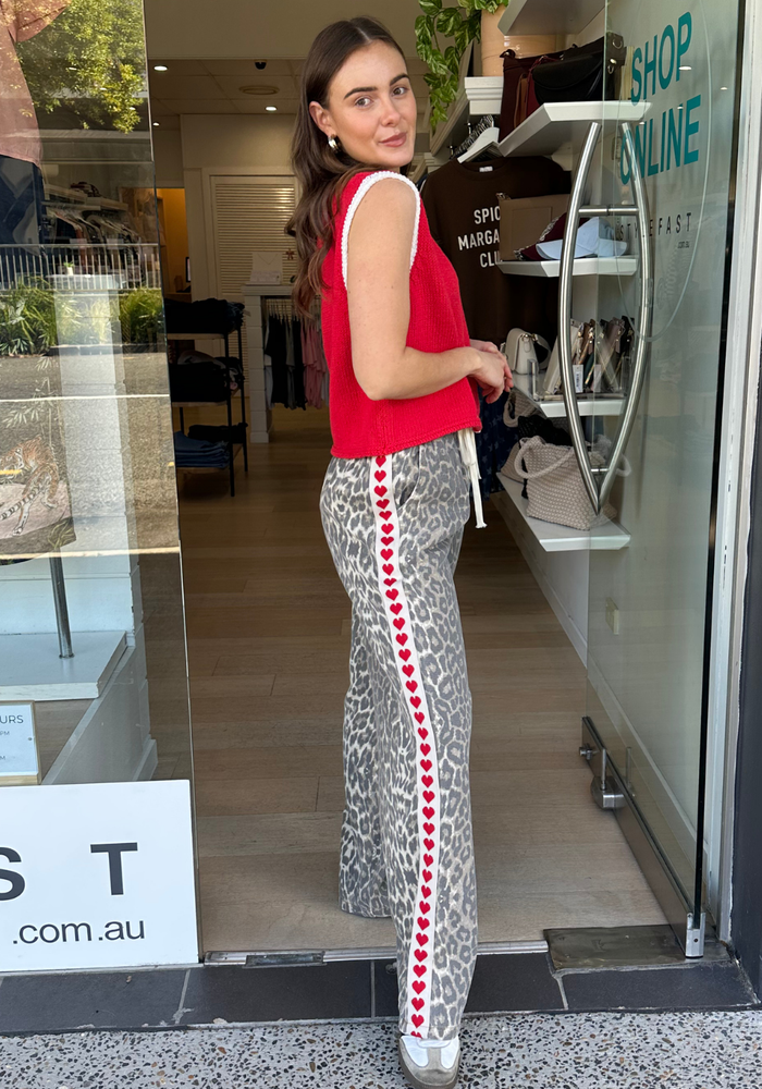 Load image into Gallery viewer, HATTIE LIGHT LEOPARD RACER JEANS - RED HEART STRIPE