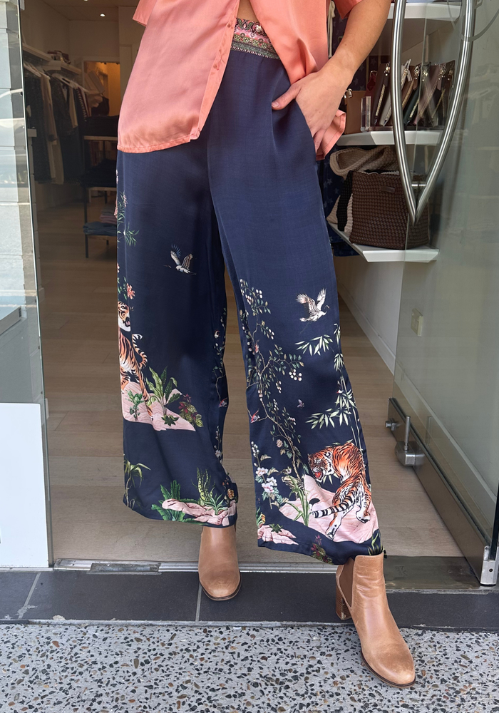 Load image into Gallery viewer, RUBYYAYA MACHALI PANT - NAVY