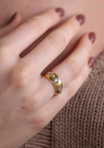 TONI MAY CORONET RING - MOONSTONE/GOLD