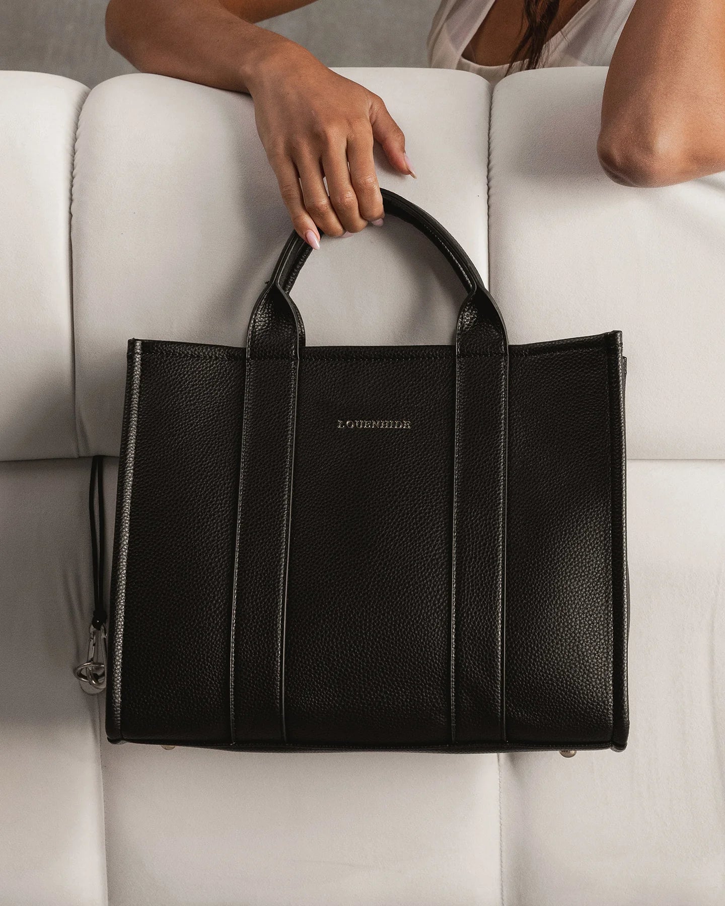 LOUENHIDE MANHATTAN TOTE BAG - BLACK