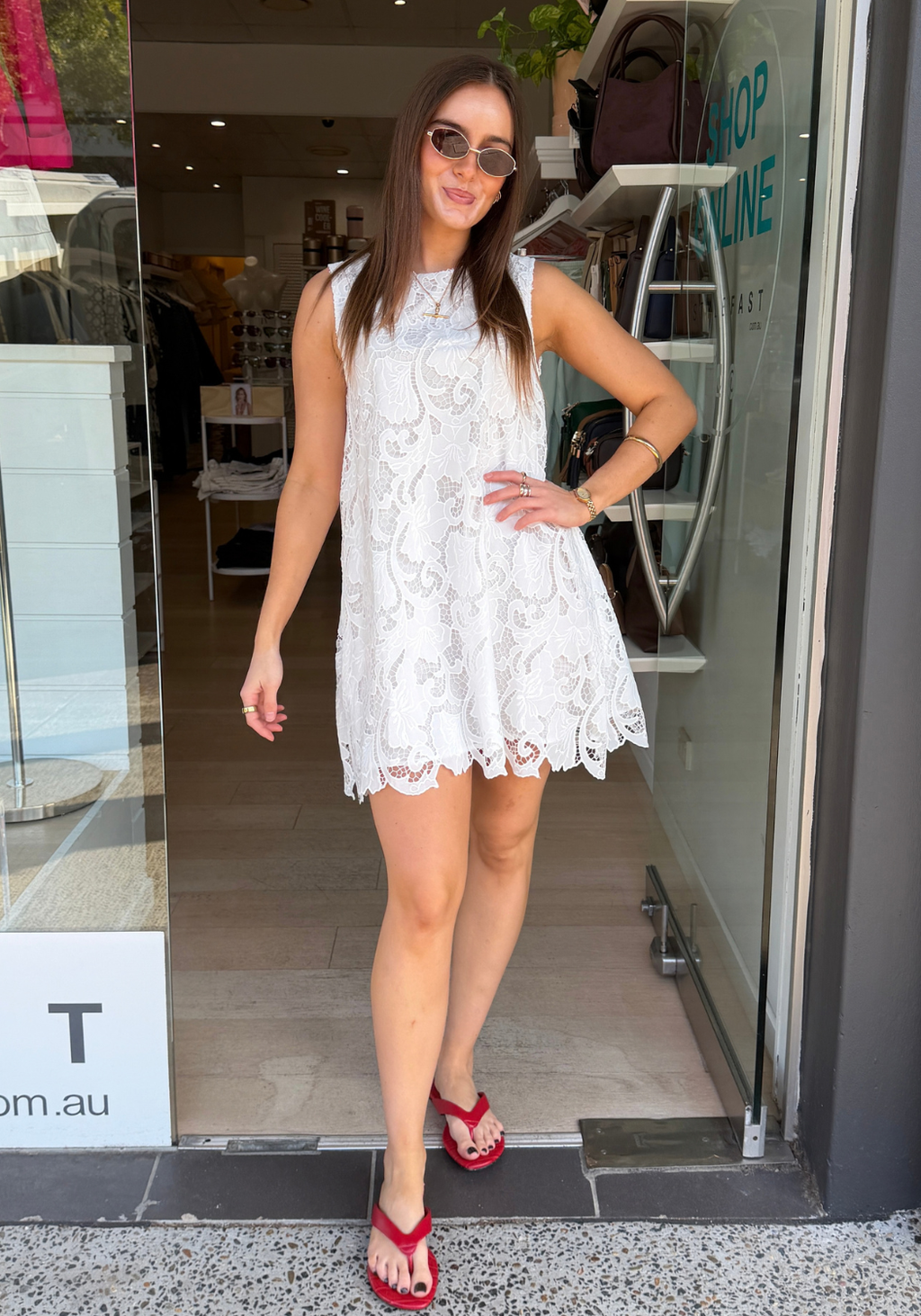 AMITY ANGLAISE SHIFT DRESS - WHITE