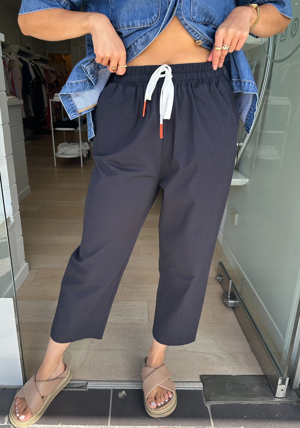 CHARLIE BARREL PANT - NAVY