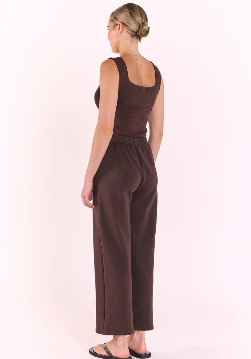 FEATHER + NOISE NOAH CROPPED PANT - DARK CHOCOLATE