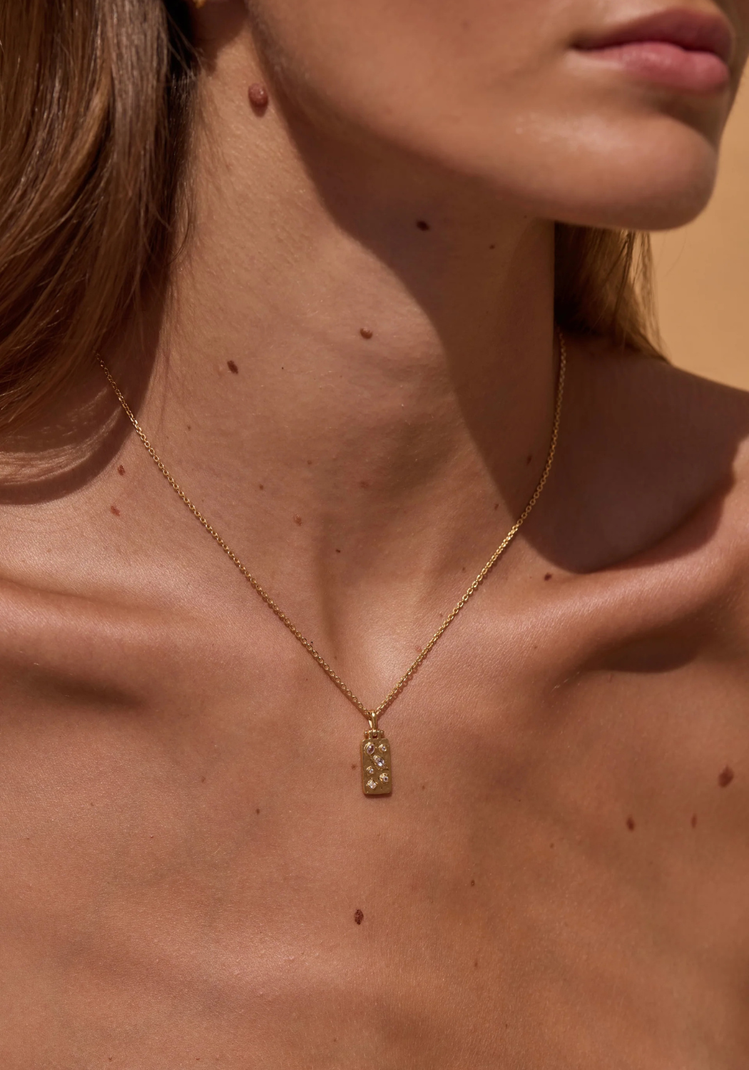 TONI MAY ESTELLE TOPAZ NECKLACE - GOLD