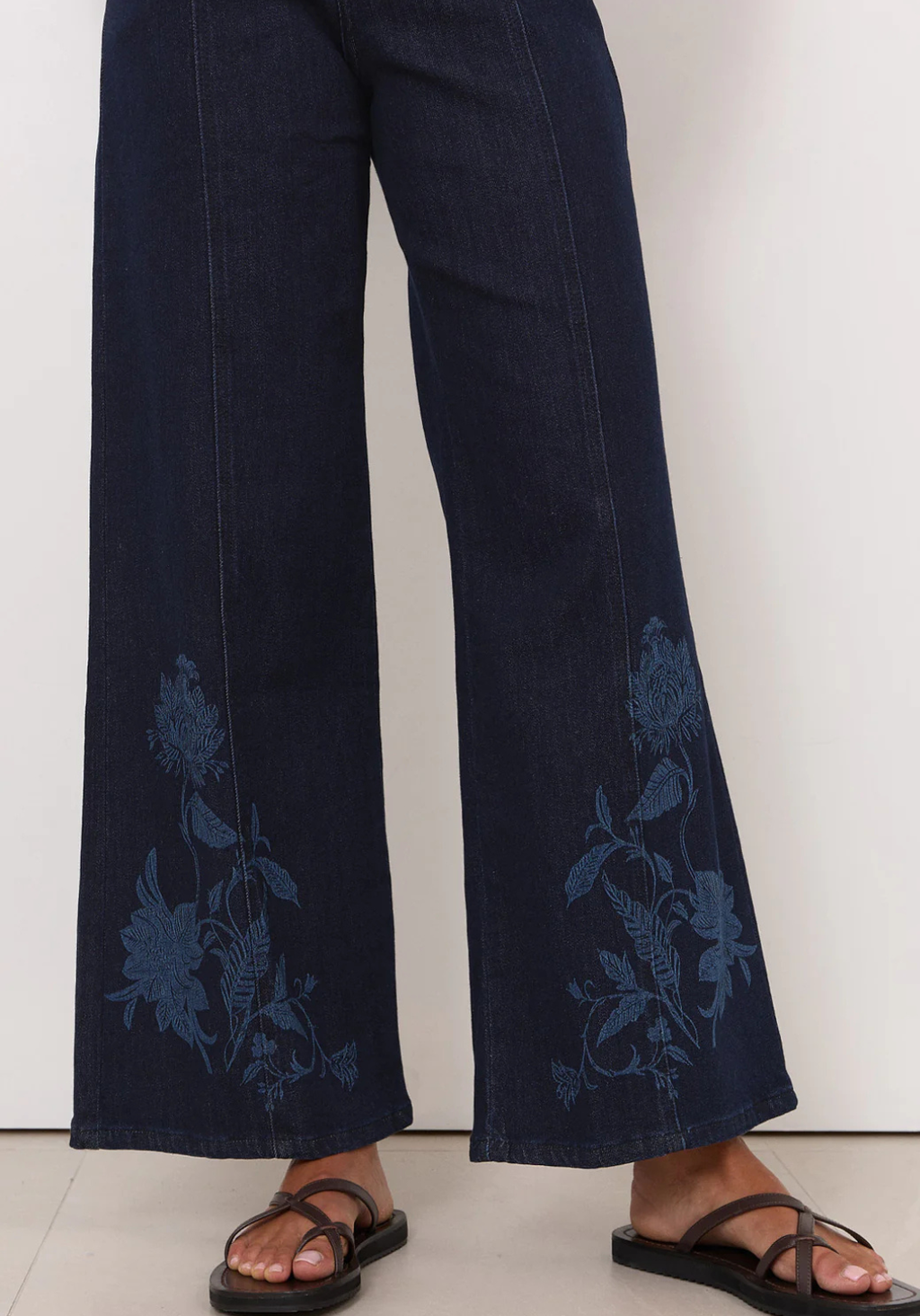 ADORNE BRODY WIDE LEG LASER PRINT PANT - DARK DENIM