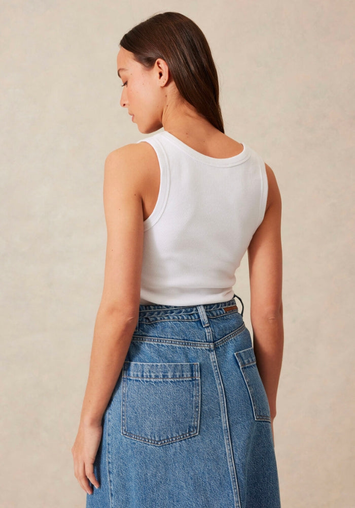 CERES LIFE CONTOUR SCOOP TANK - WHITE