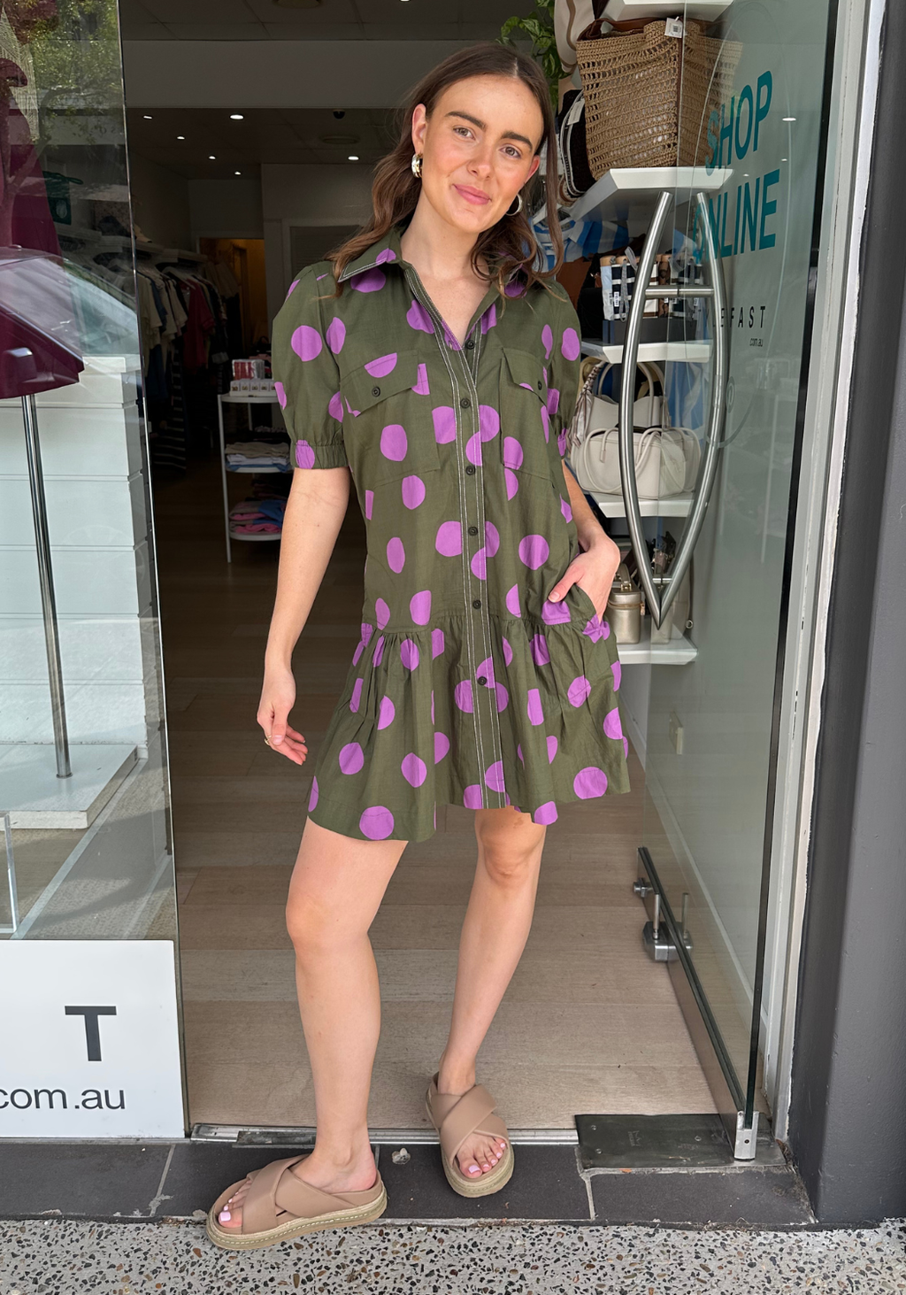 ITAMI SPOT BUTTON DRESS - KHAKI/PURPLE SPOT