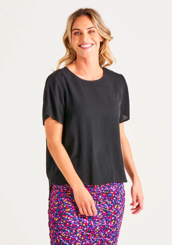 Load image into Gallery viewer, BETTY BASICS SANGRIA TOP - BLACK