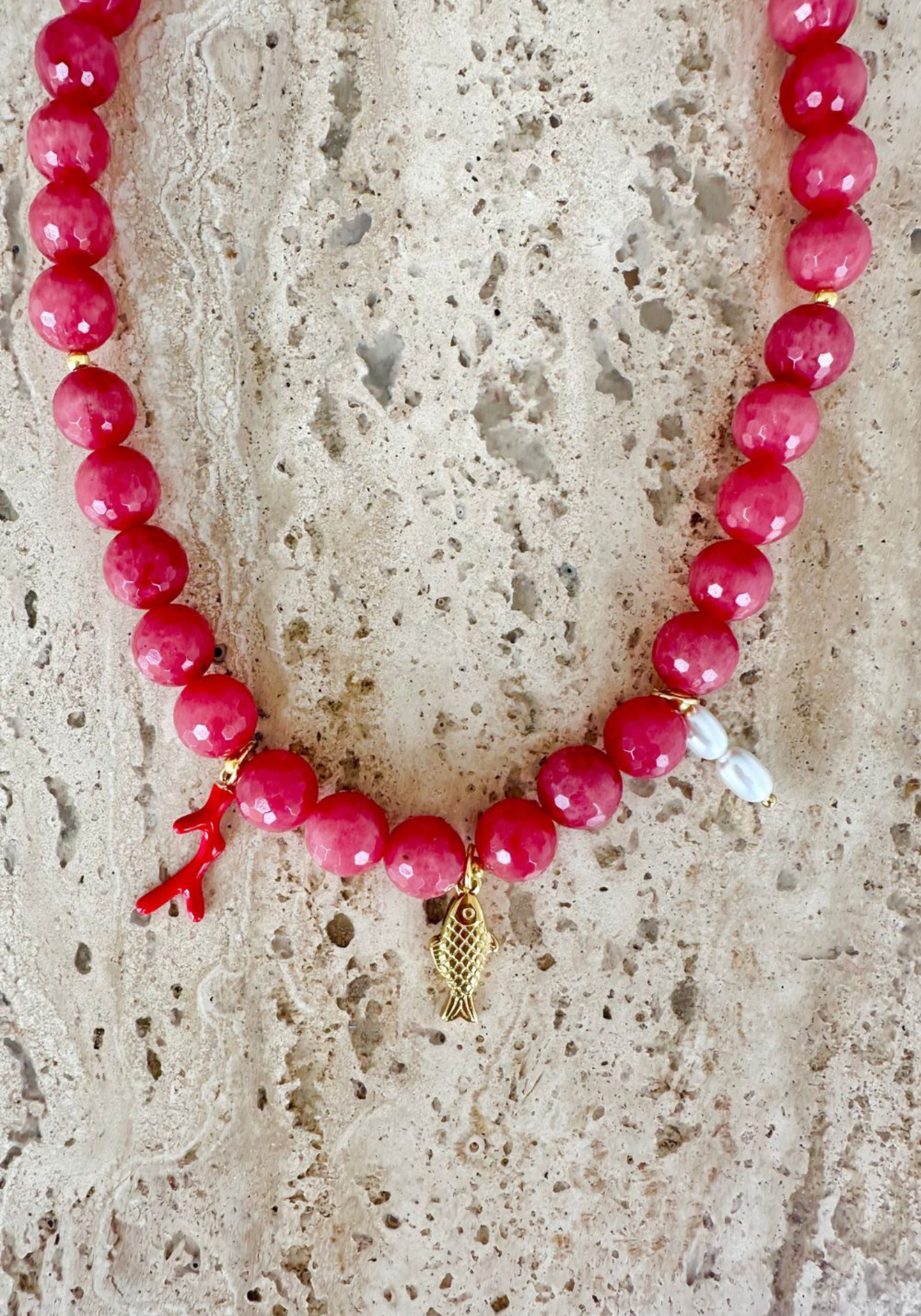 SEA PENDANT NECKLACE - STRAWBERRY