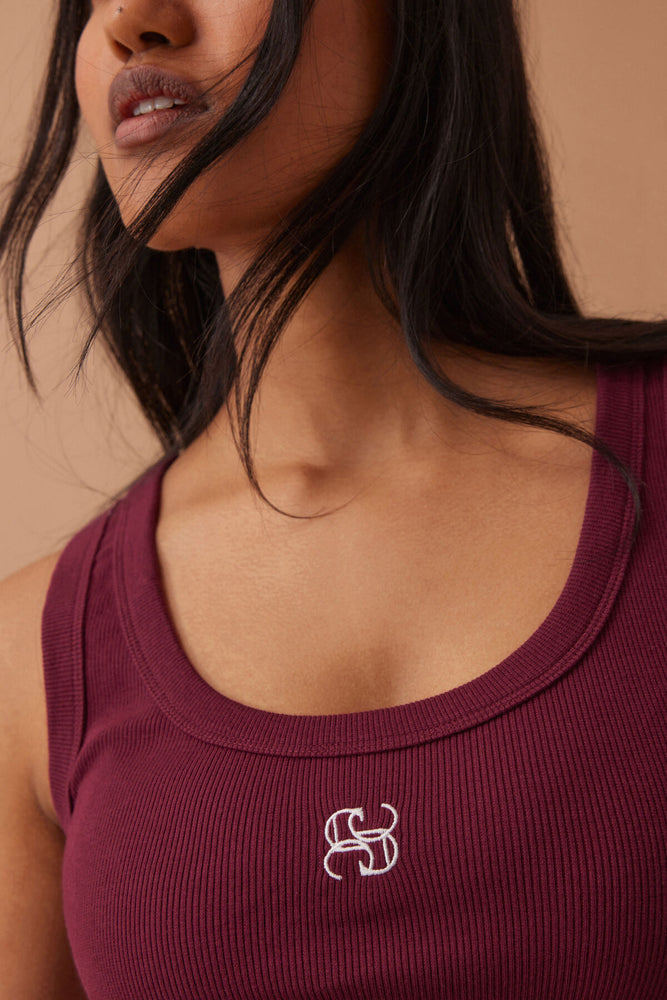 Load image into Gallery viewer, CERES LIFE CONTOUR SCOOP TANK - POMEGRANATE/MONOGRAM