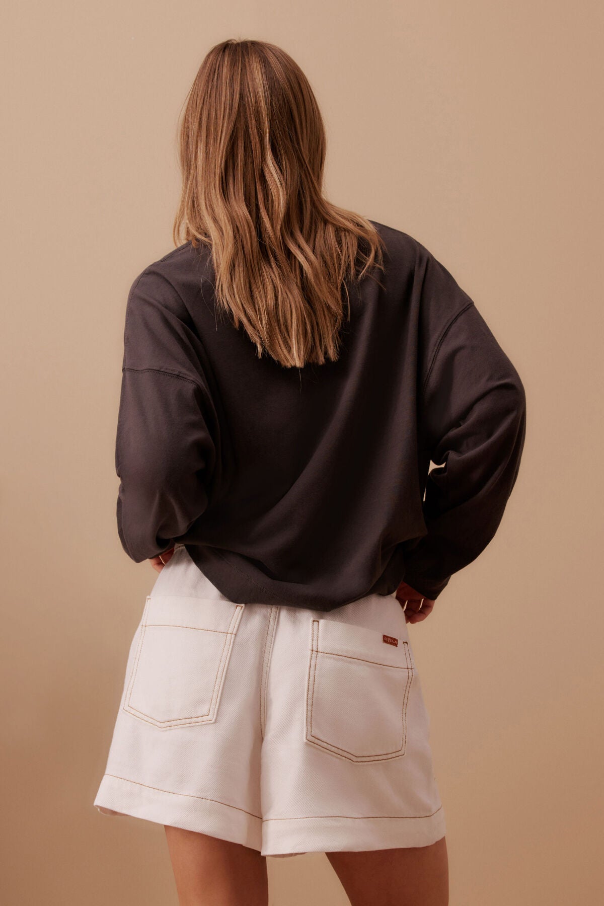 CERES LIFE DARCY RELAXED EVERYDAY SHORT - ECRU