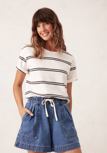 CERES LIFE DARCY RELAXED EVERYDAY SHORT - WASHED INDIGO