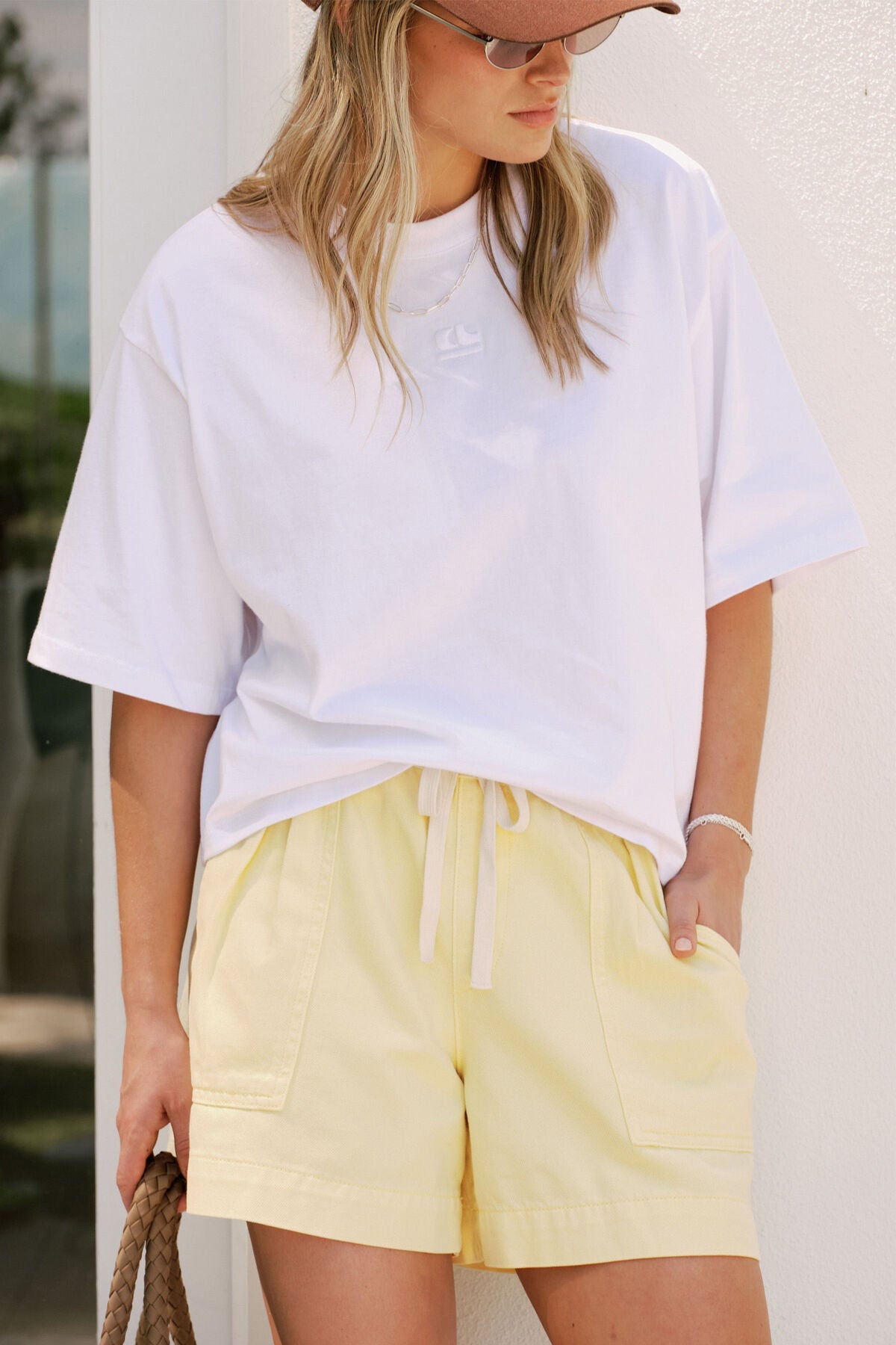 CERES LIFE DARCY RELAXED EVERYDAY SHORT - WASHED BUTTER