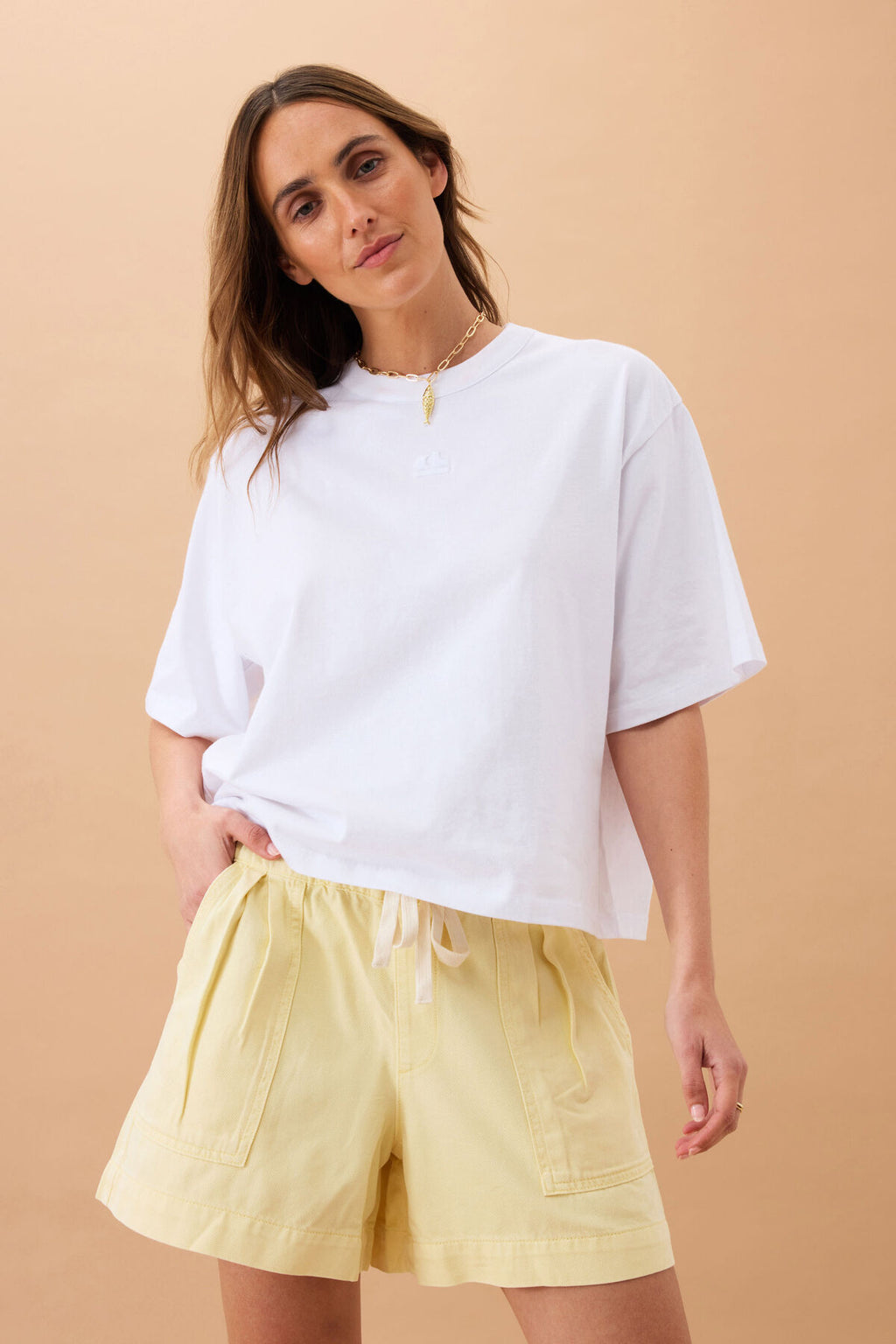 CERES LIFE DARCY RELAXED EVERYDAY SHORT - WASHED BUTTER