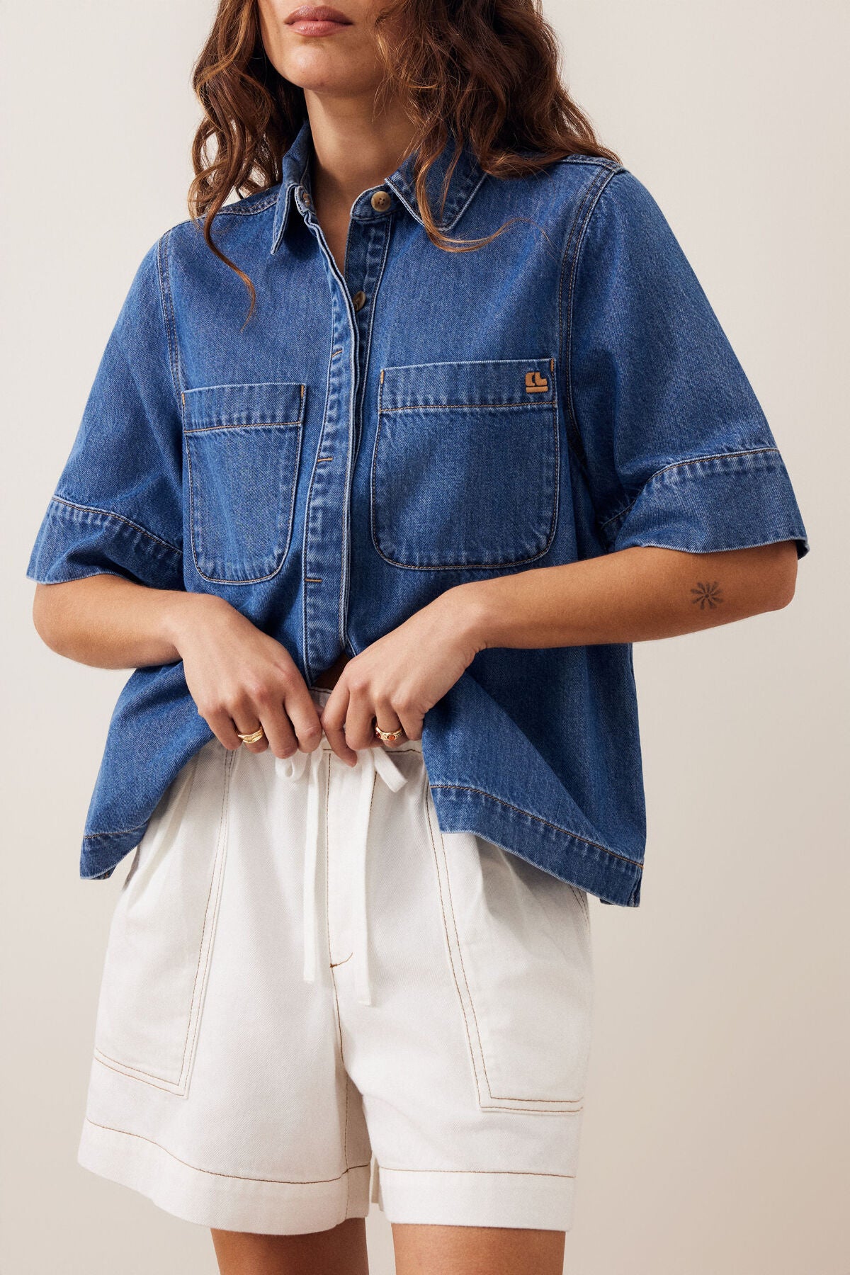 CERES LIFE DARCY RELAXED EVERYDAY SHORT - NEW ECRU