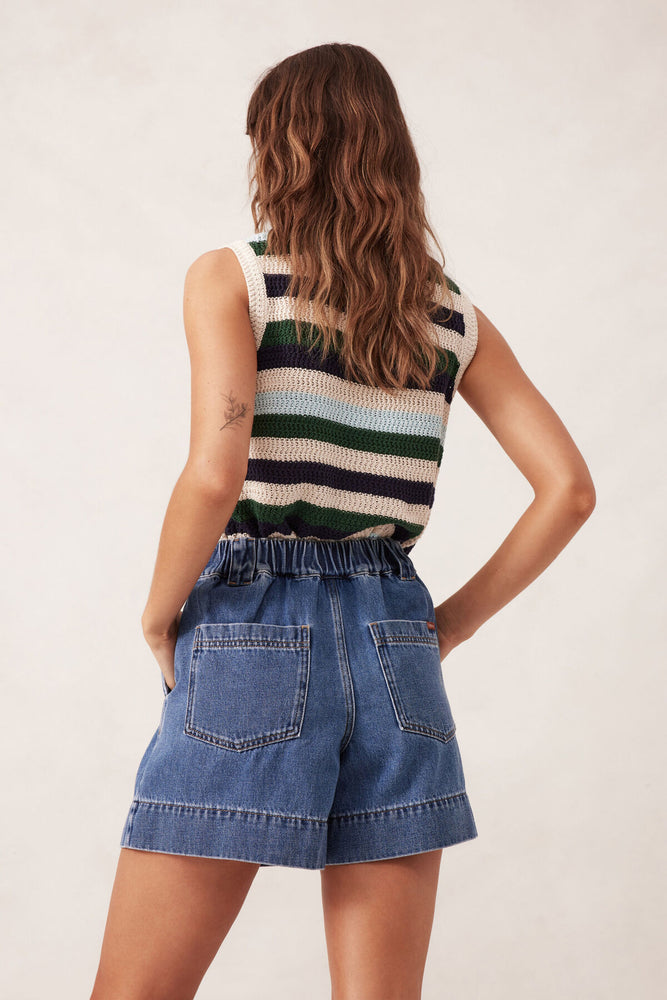 Load image into Gallery viewer, CERES LIFE PLEAT FRONT SHORT - WASHED INDIGO