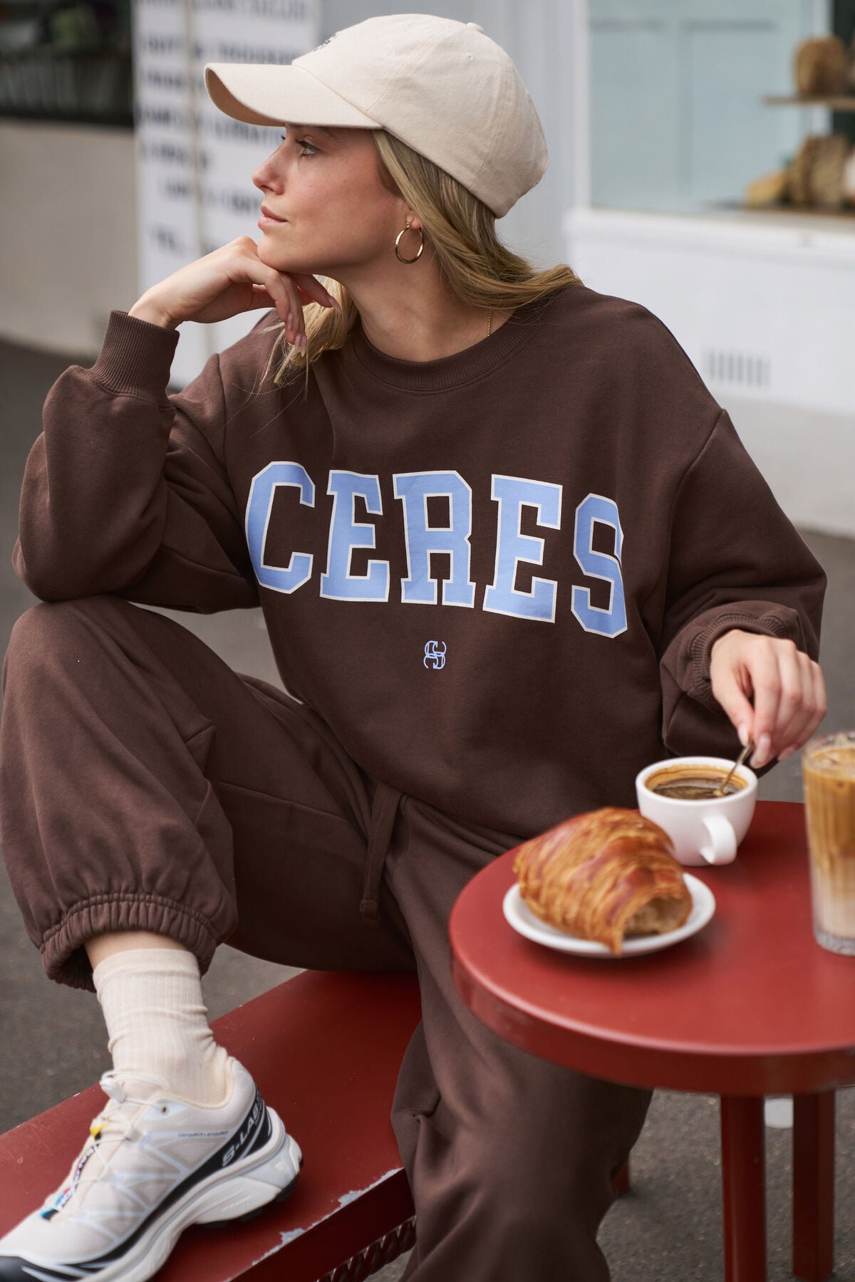 CERES LIFE ISLA OVERSIZED SLOUCHY CREW - BRUNETTE BROWN & SKY BLUE LOGO