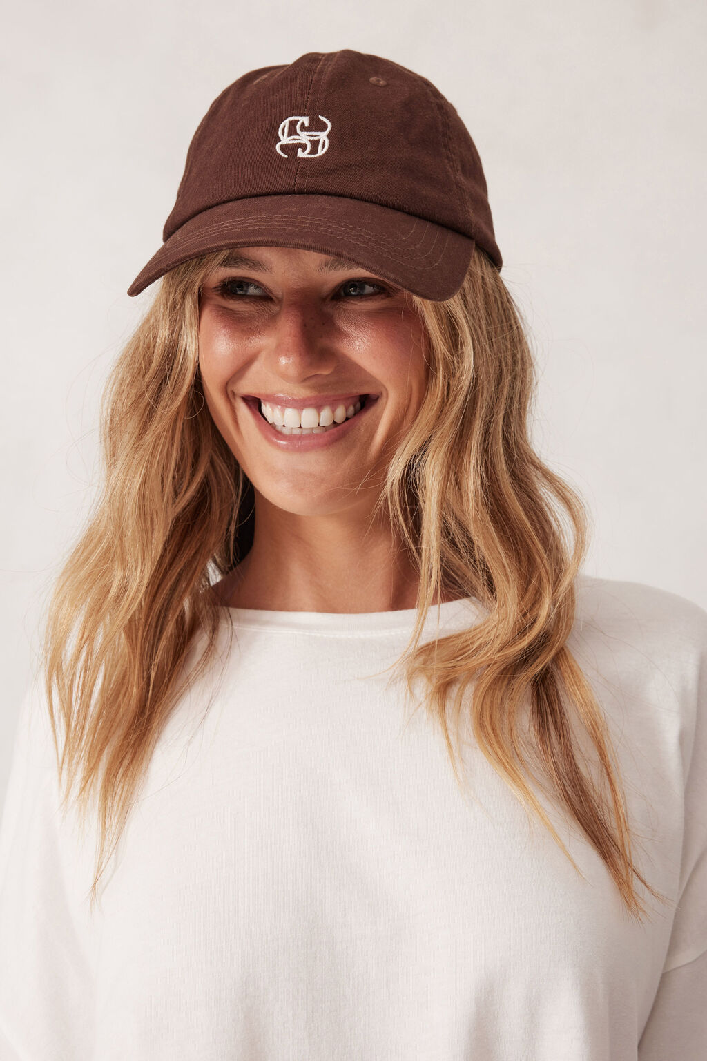 CERES LIFE MONOGRAM CAP - CHOCOLATE